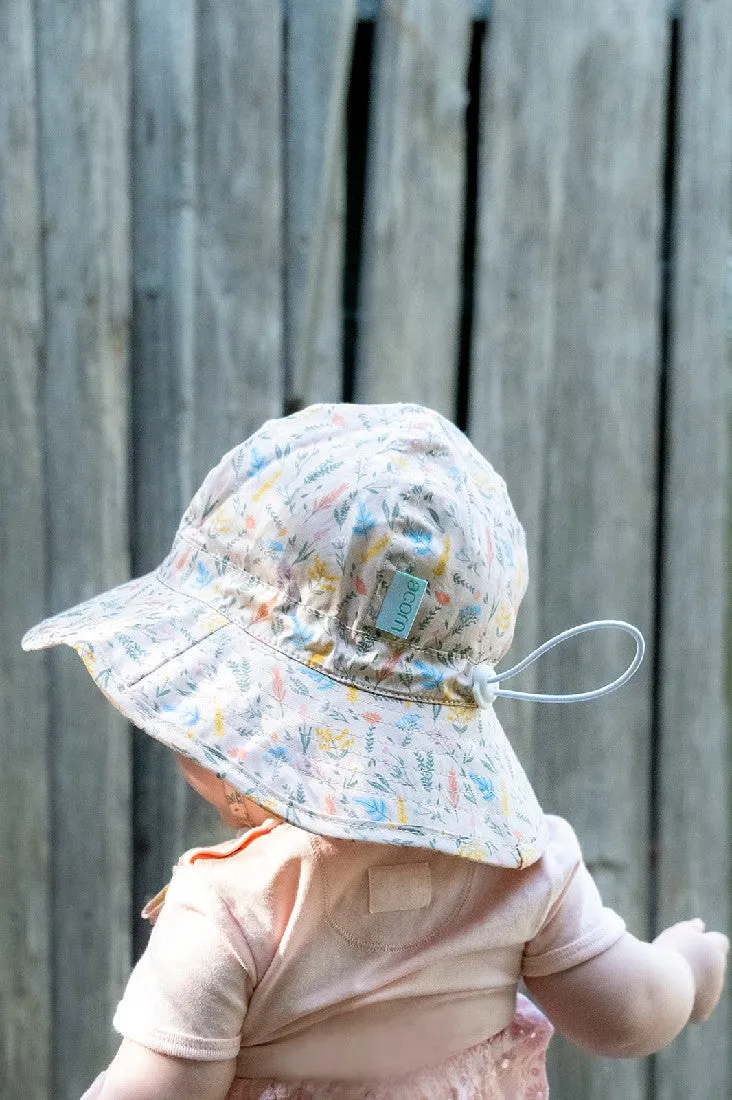 ACORN KIDS - WILDFLOWERS WIDE BRIM INFANT HAT: NATURAL/MULTI